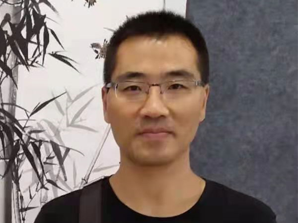 張學(xué)輝  英語高級教師